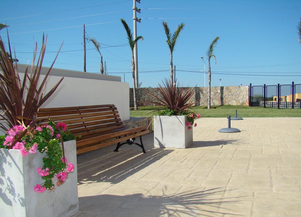 Howard Johnson Ramallo Exterior foto